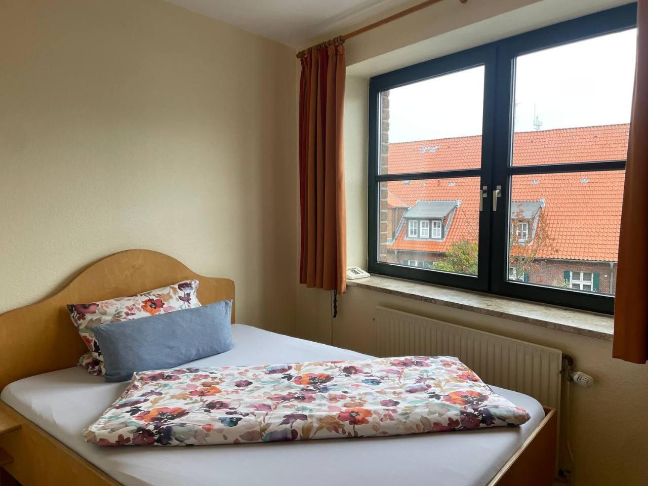 Hotel Deichvoigt Cuxhaven Esterno foto